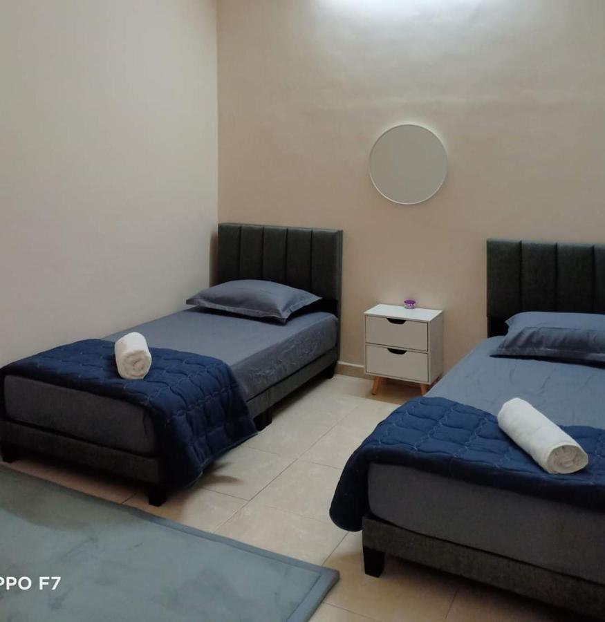 Melissa Homestay Merlimau Esterno foto